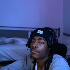 Meet your Posher, Donte